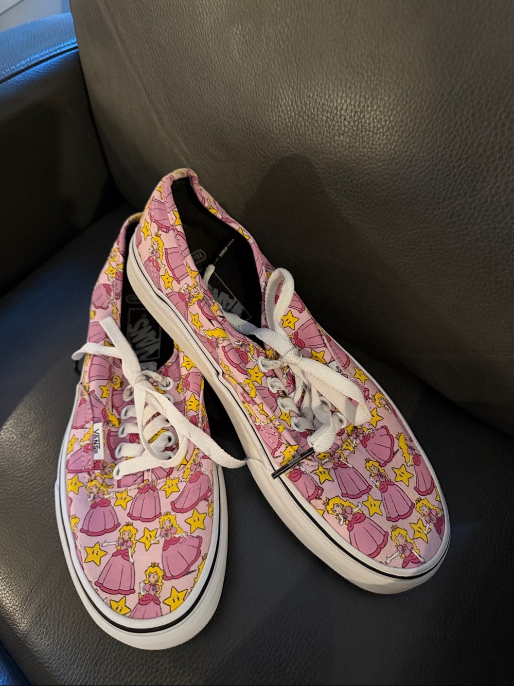 Vans Pink Princess Print Low-Top Sneakers